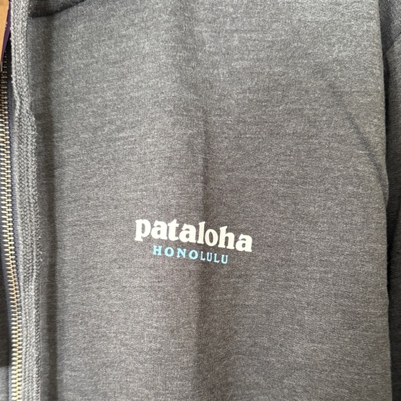 Patagonia Honolulu Men's Charcoal Zip-Up Hoodie - Picture 2 of 10